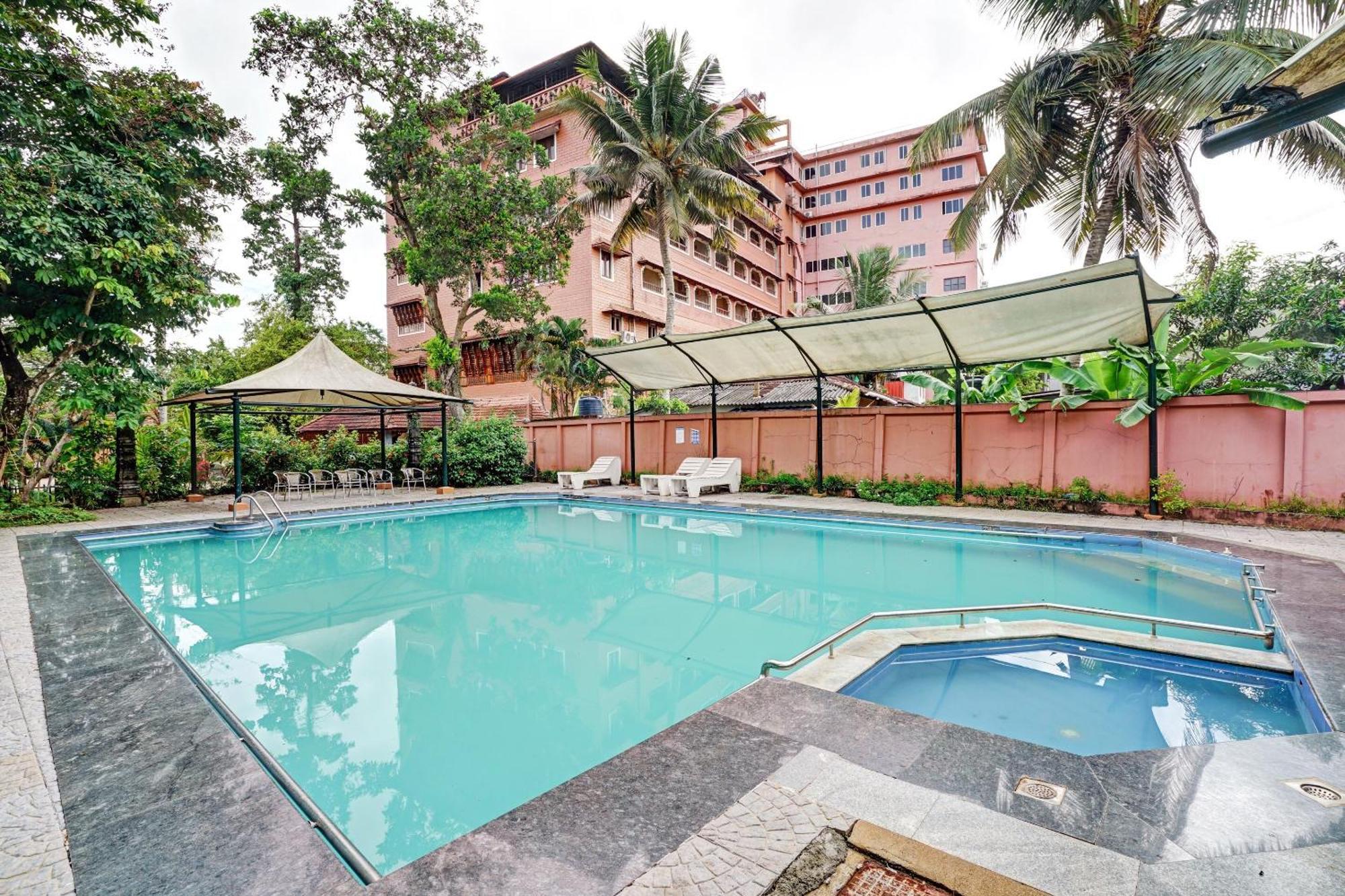 Palette - Pagoda Resorts Alappuzha Exteriér fotografie